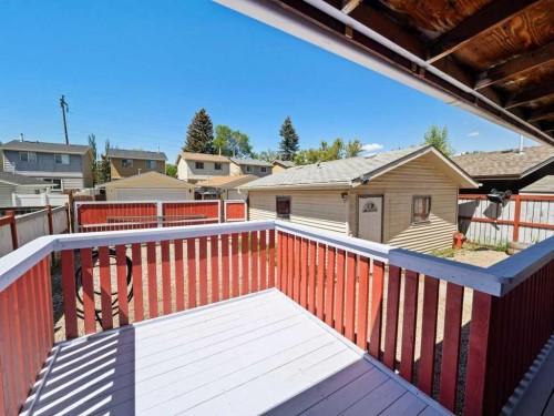 143 Erin Mount Place Se, Calgary, AB - Outdoor With Deck Patio Veranda With Exterior