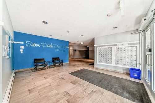 217-4350 Seton Drive Se, Calgary, AB - Indoor Photo Showing Other Room