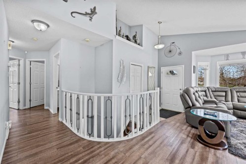 187 West Lakeview Circle, Chestermere, AB - Indoor Photo Showing Other Room