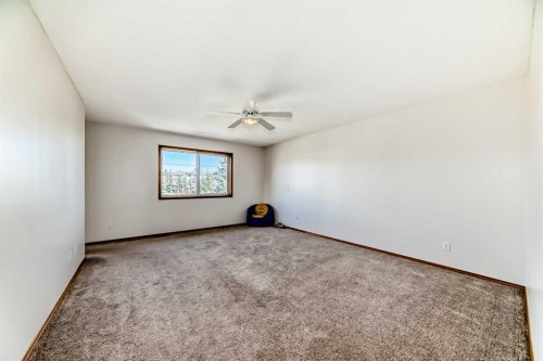 135 Panorama Hills Manor Nw, Calgary, AB - Indoor Photo Showing Other Room