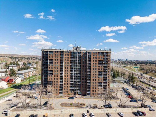 802-4944 Dalton Drive Nw, Calgary, AB - Outdoor With View