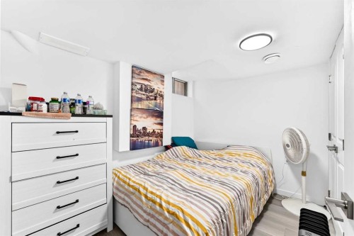 7212 Sierra Morena Boulevard Sw, Calgary, AB - Indoor
