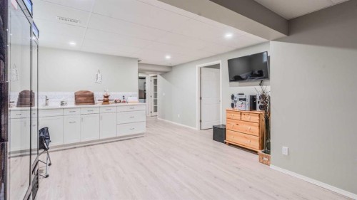 14 Silverado Ridge Link Sw, Calgary, AB - Indoor