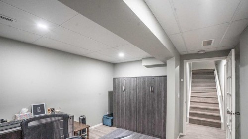 14 Silverado Ridge Link Sw, Calgary, AB - Indoor