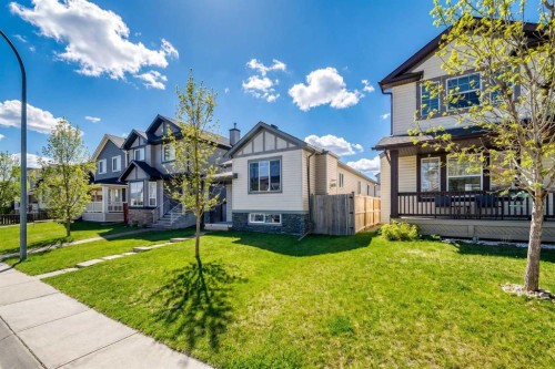 231 Saddlebrook Way Ne, Calgary, AB - Outdoor With Facade