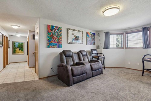 28 Westpoint Drive, Didsbury, AB - Indoor