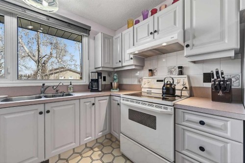 158 Ranch Glen Drive Nw, Calgary, AB 