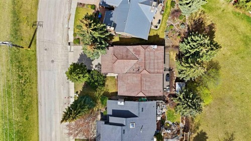 149 Edgehill Drive Nw, Calgary, AB - Outdoor