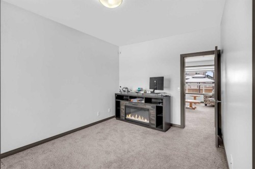 1121 Kingston Crescent Se, Airdrie, AB - Indoor Photo Showing Other Room