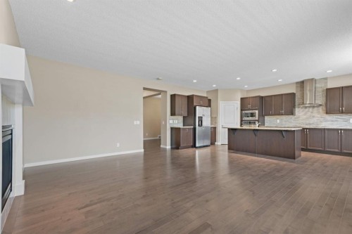 30 Redstone Parade Ne, Calgary, AB - Indoor Photo Showing Kitchen