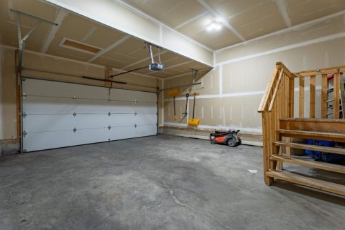 30 Redstone Parade Ne, Calgary, AB - Indoor Photo Showing Garage