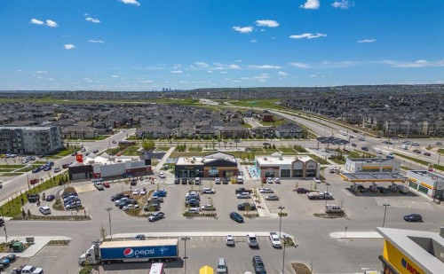3403-33 Carringham Gate Nw, Calgary, AB - Outdoor With View