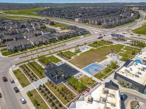 3403-33 Carringham Gate Nw, Calgary, AB -  With View