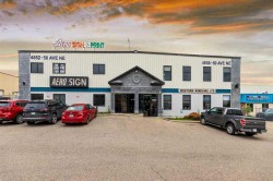 4852 50 Avenue NE Calgary, AB T3J 4L8