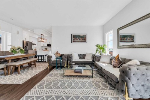 539 East Lakeview Place  Chestermere, AB T1X 0A3