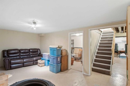 4306 55 Avenue, Olds, AB - Indoor