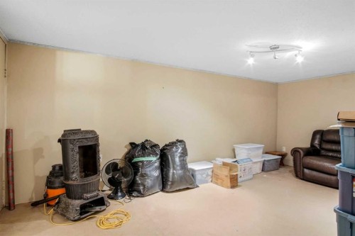 4306 55 Avenue, Olds, AB - Indoor