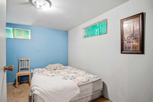 4306 55 Avenue, Olds, AB - Indoor Photo Showing Bedroom