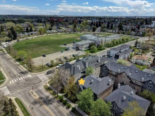 104-449 20 Avenue Ne, Calgary, AB - Outdoor With View