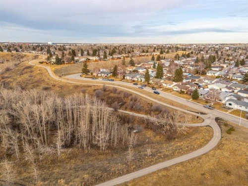 115 Ogden Way Se, Calgary, AB - Outdoor With View