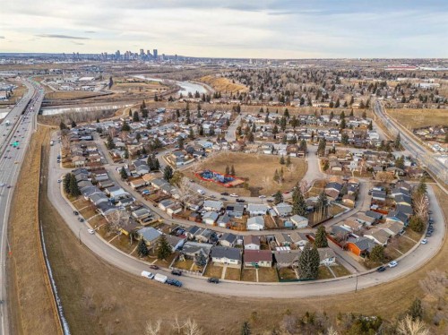 115 Ogden Way Se, Calgary, AB - Outdoor With View