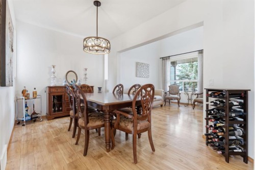 36 Wentworth Close Sw, Calgary, AB - Indoor Photo Showing Dining Room