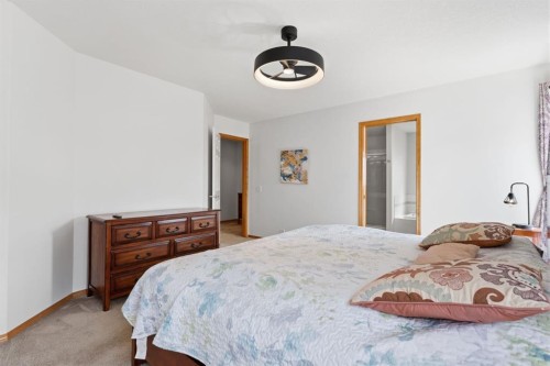 36 Wentworth Close Sw, Calgary, AB - Indoor Photo Showing Bedroom