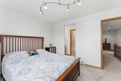 36 Wentworth Close Sw, Calgary, AB - Indoor Photo Showing Bedroom