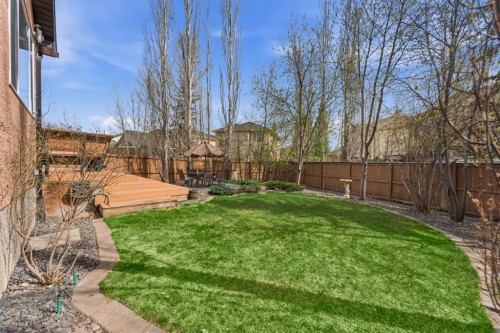 36 Wentworth Close Sw, Calgary, AB - Outdoor