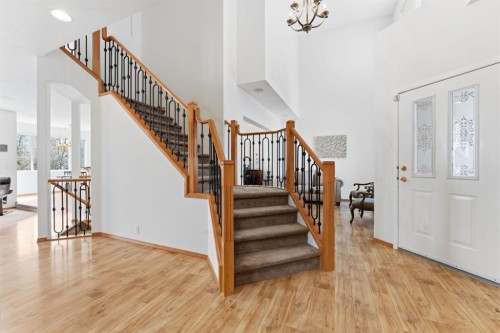 36 Wentworth Close Sw, Calgary, AB - Indoor Photo Showing Other Room