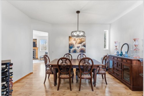 36 Wentworth Close Sw, Calgary, AB - Indoor Photo Showing Dining Room
