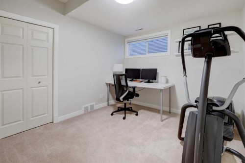 57 Discovery Ridge Hill Sw, Calgary, AB - Indoor