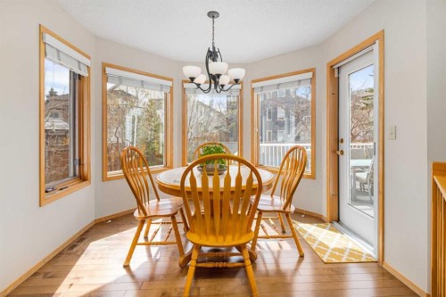 27 Hawkstone Close Nw, Calgary, AB - Indoor Photo Showing Dining Room