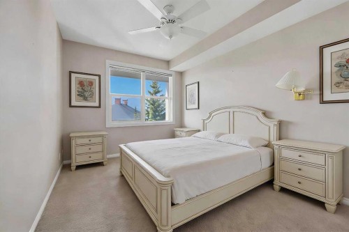 311-78 Prestwick Gardens Se, Calgary, AB - Indoor Photo Showing Bedroom