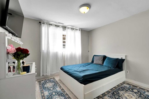 3-4543 7 Avenue Se, Calgary, AB - Indoor Photo Showing Bedroom