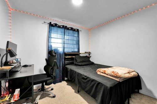3-4543 7 Avenue Se, Calgary, AB - Indoor