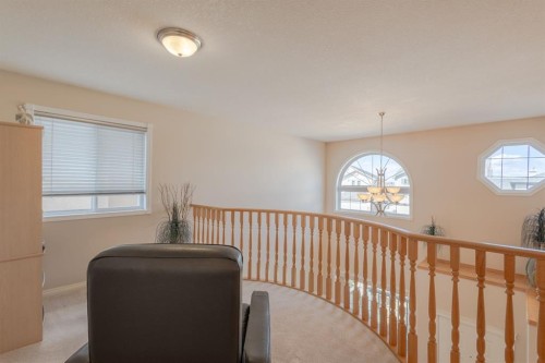 37 Royal Birch Close Nw, Calgary, AB - Indoor