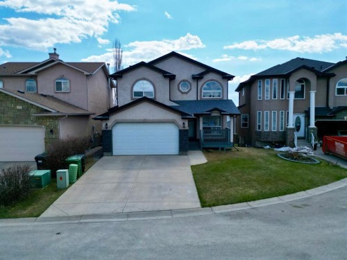 37 Royal Birch Close Nw, Calgary, AB - Outdoor With Facade