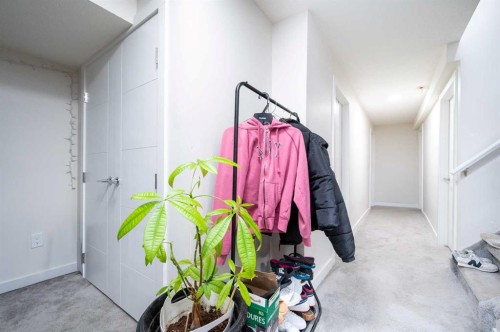 72 Faldale Close Ne, Calgary, AB - Indoor