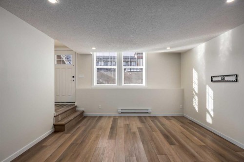 305 Cranbrook Square Se, Calgary, AB - Indoor Photo Showing Other Room