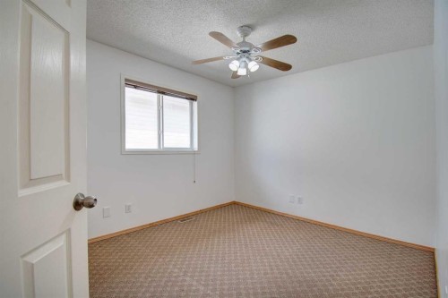 96 Cranfield Park Se, Calgary, AB - Indoor Photo Showing Other Room