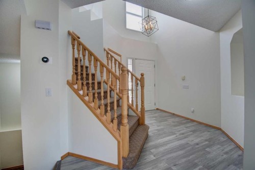 96 Cranfield Park Se, Calgary, AB - Indoor Photo Showing Other Room