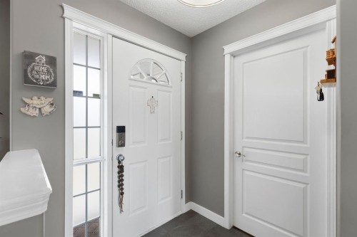 18 West Springs Gate Sw, Calgary, AB - Indoor Photo Showing Other Room