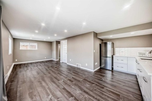 312 Viewpointe Terrace, Chestermere, AB 