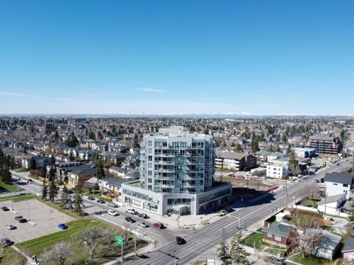 806-2505 17 Avenue Sw, Calgary, AB - Outdoor With View