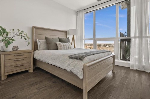 806-2505 17 Avenue Sw, Calgary, AB - Indoor Photo Showing Bedroom