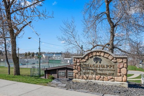 806-2505 17 Avenue Sw, Calgary, AB - Outdoor With View