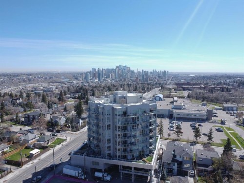 806-2505 17 Avenue Sw, Calgary, AB - Outdoor With View