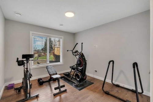 37 Highwood Place Nw, Calgary, AB - Indoor Photo Showing Gym Room