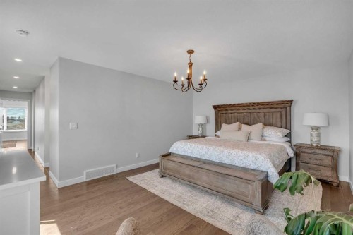 37 Highwood Place Nw, Calgary, AB - Indoor Photo Showing Bedroom